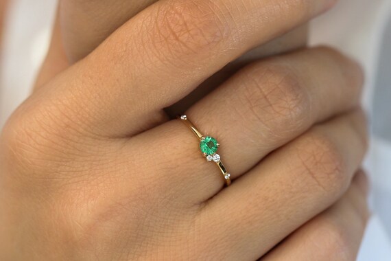 Anillo de compromiso Esmeralda en oro de 14k / anillo de | Etsy México