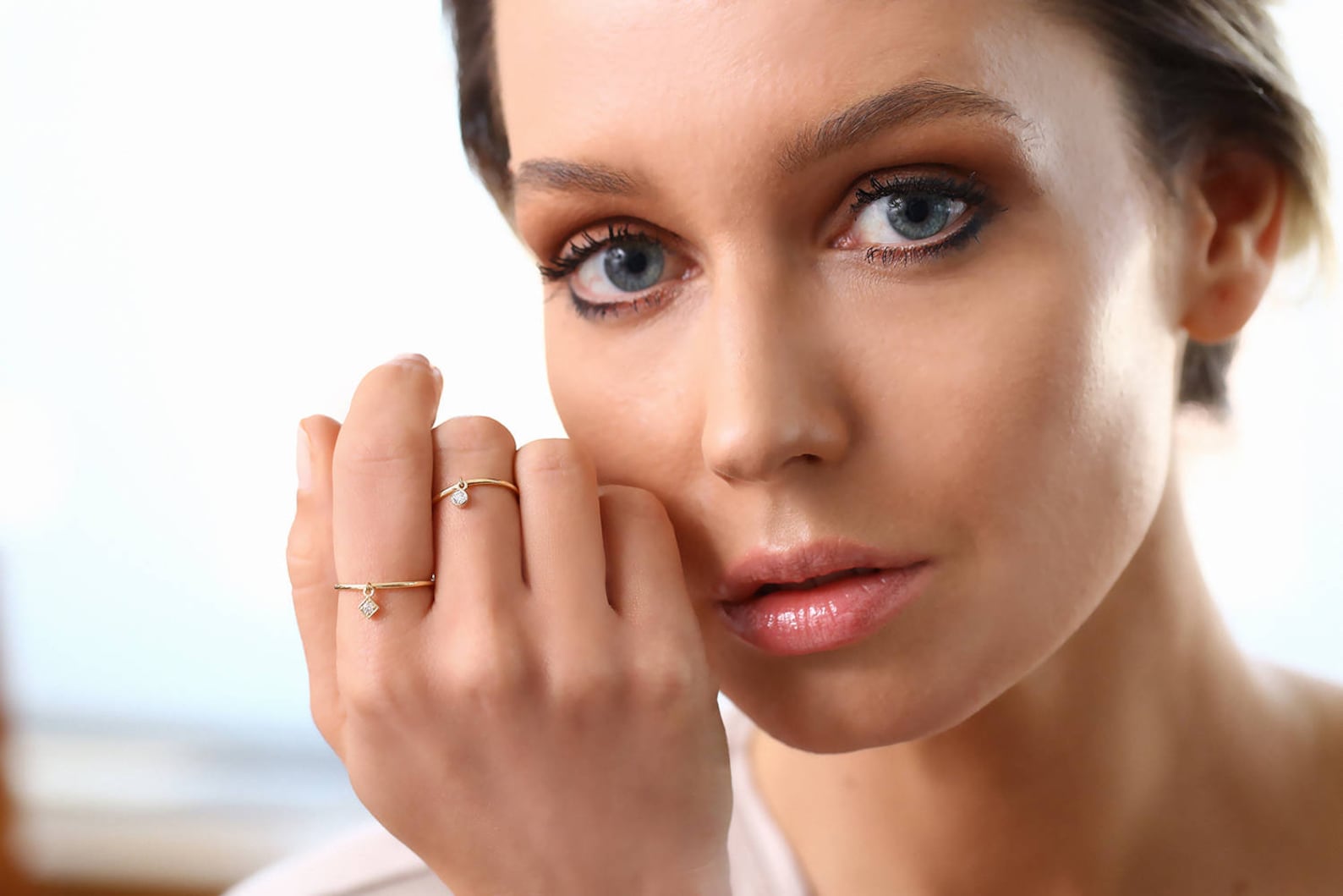 14k Gold Thin Ring With a 0.05ctw Round White Diamond Dangling Etsy