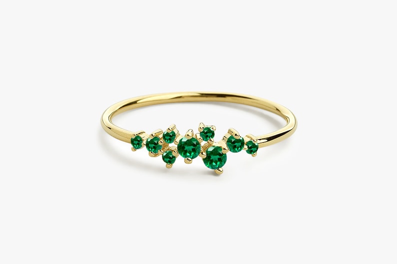 Dainty Emerald Ring / Emerald Cluster Ring / 14k Gold Emerald - Etsy