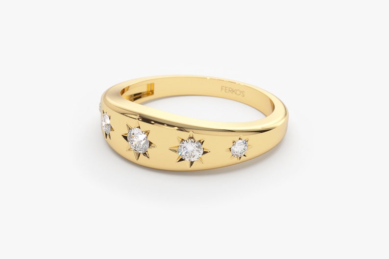 14k Solid Gold Star Setting Graduating Diamond Statement Ring