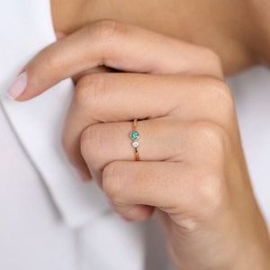 Genuine Natural Emerald Ring / 14K Gold Emerald and Diamond Birthstone Ring / Emerald Jewelry / Gift for Her / May Birthstone Ring