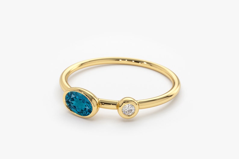 14k London Blue Topaz Ring With Diamond / Oval Shape Bezel - Etsy