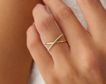 14k Gold Criss Cross Diamond Ring / Criss Cross Ring For Women / Solid Gold Statement Ring / Trendy Petite Dainty Diamond Ring by Ferkos