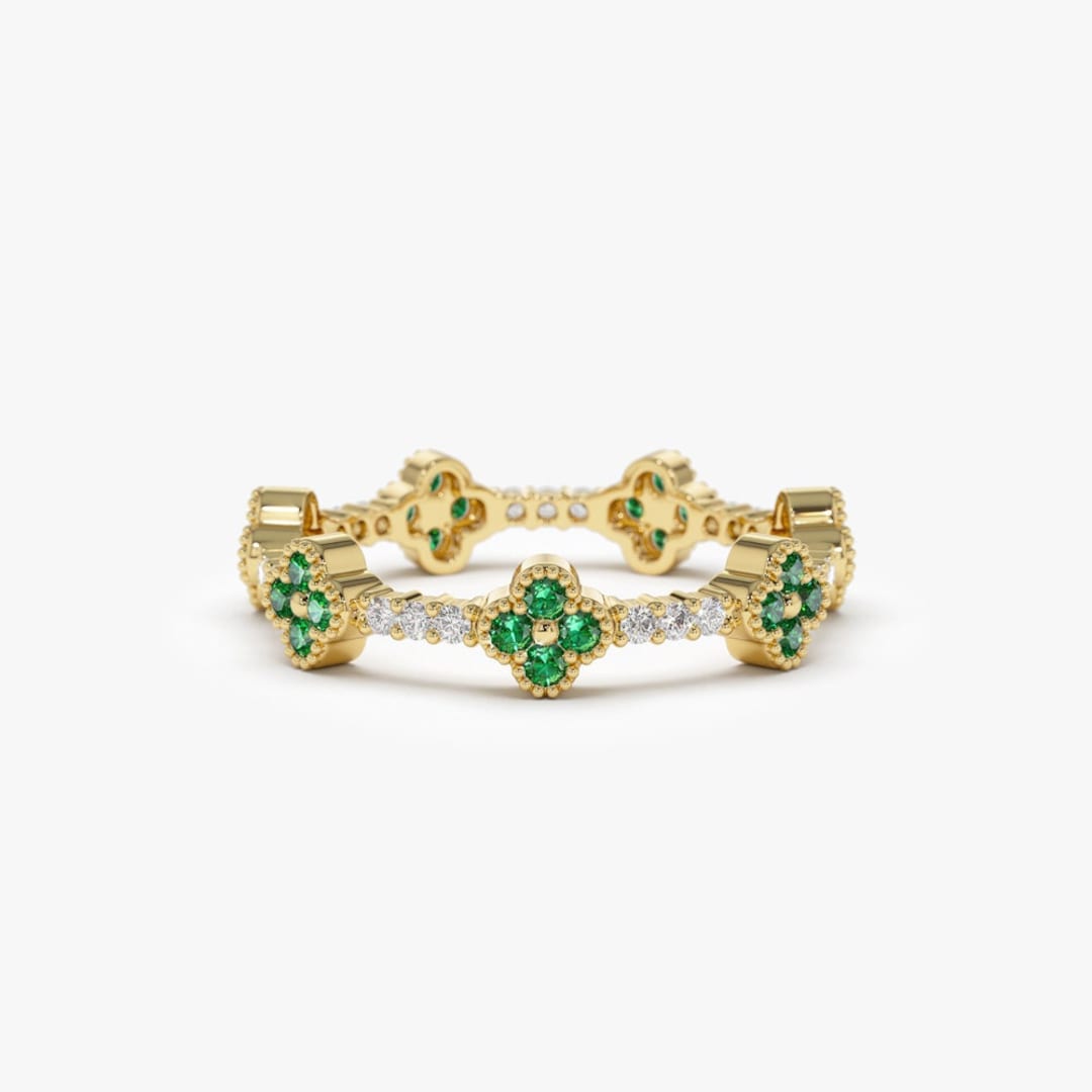 Clover Ring / Emerald and Diamond Full Eternity Ring in 14k Gold / Stacking Ring / Emerald Stackable Ring / May Birthstone Birthday Gift