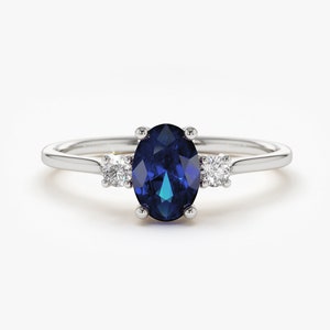 Sapphire Engagement Ring in 14k White Gold