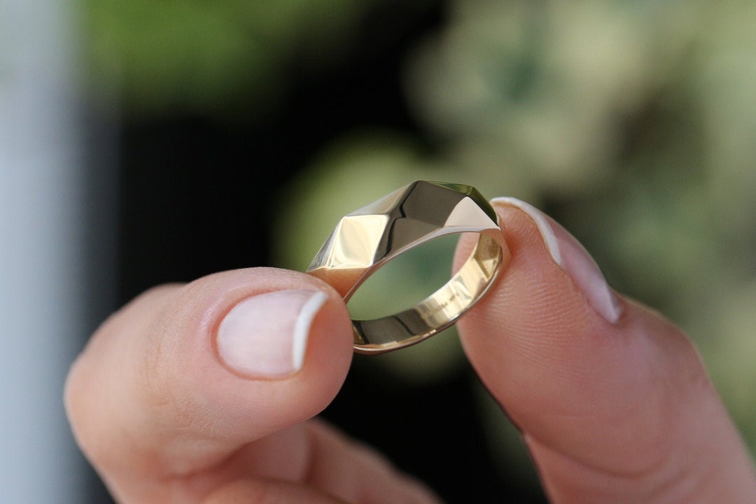 Gold Ring / 14k Solid Gold Statement Ring / Bold Gold Ring / Pattern