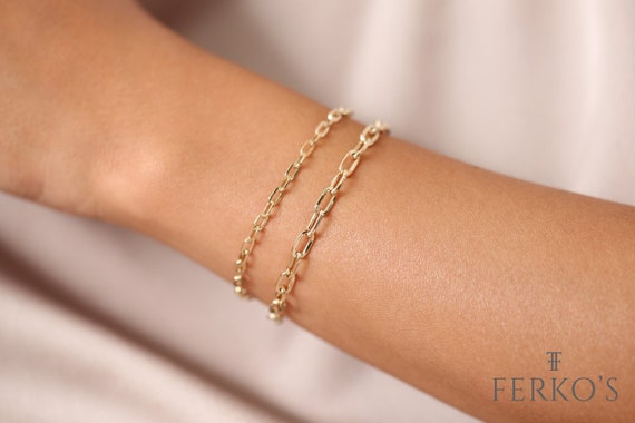 Gold Paperclip Charm Bracelet