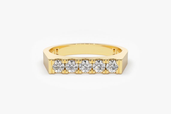 Women's gold diamond pinky deals ring