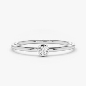 14k White Rose Gold Diamond Ring