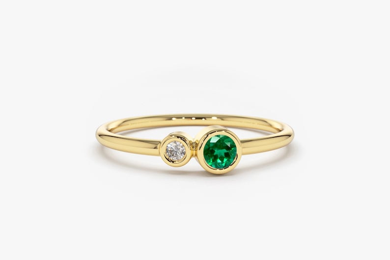 14K Gold Emerald and Diamond Birthstone Ring