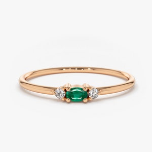 14K Rose Gold Oval Cut Emerald Ring