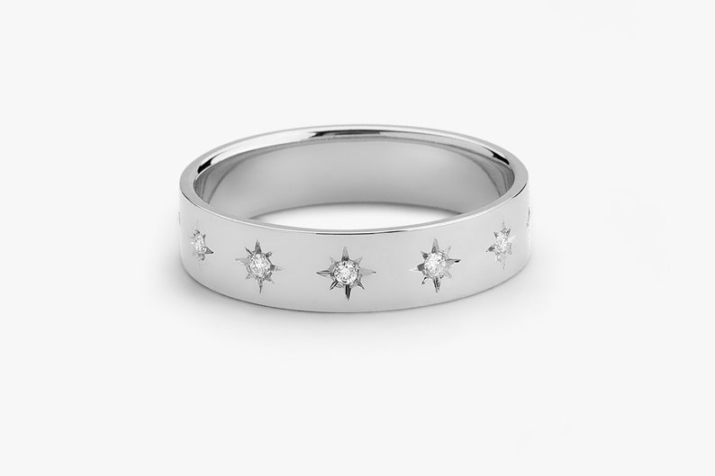 14k White Gold Wedding Band with Diamond