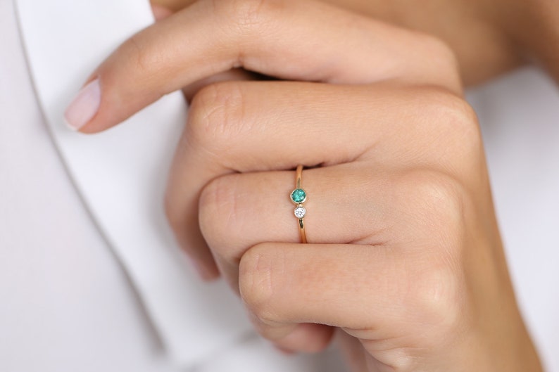 Genuine Natural Emerald Ring / 14K Gold Emerald and Diamond Birthstone Ring / Emerald Jewelry / Gift for Her / May Birthstone Ring