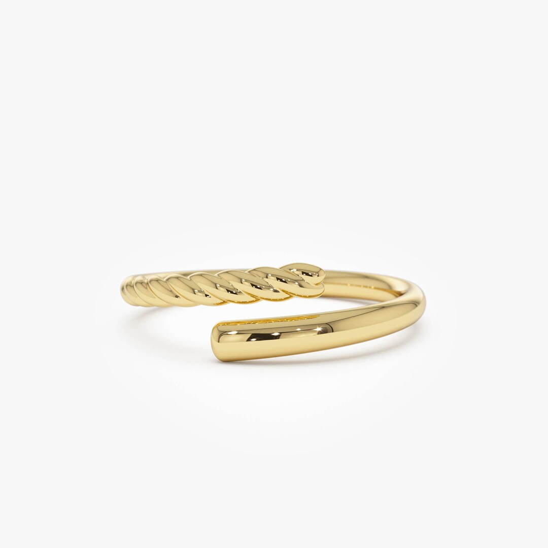 14k Gold Rope Ring: Open Band Twist Design, Minimalist Jewelry - Etsy