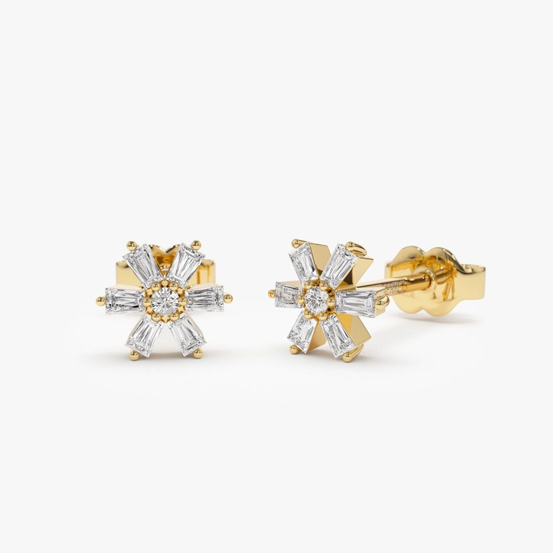 Diamond Earring Studs / 14k Gold Flower Design Baguette Diamond