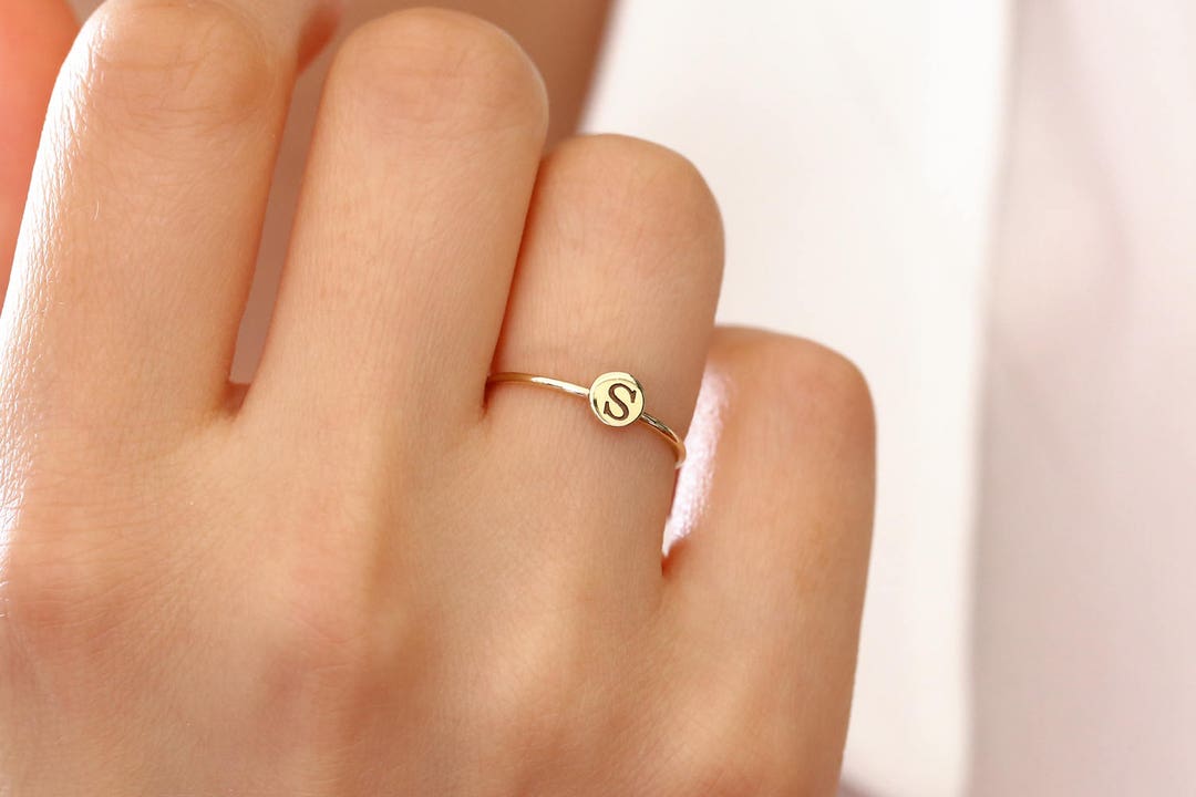 14KT Gold 10KT Gold Diamond Initial Ring 002 – Bijoux Luxo