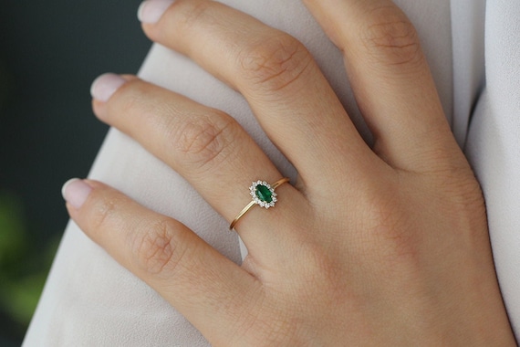 May Birthstone / Emerald Ring / 14k Solid Gold Oval Emerald With