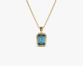 14K Gelbgold London Blautopas Smaragd Anhänger Halskette
