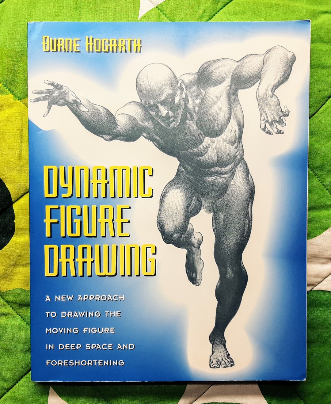 洋書 Dynamic figure drawing by Burne Hogarth Buy Dynamic Figure Drawing Book Online at Low Prices in India