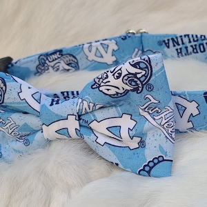 University of North Carolina ~ NC Tar Heels Dog Collar ~ University of North Carolina NCAA fabric bild 1