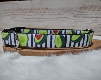 Avocado Dog Collar - Food Dog Collar  - Funny Dog Collar - Cinco de Mayo Gift  - Boy dog collar - Mexican dog collar - Cute dog collar -