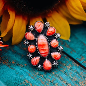 Red Spiny Oyster Cluster Ring Size 6.5