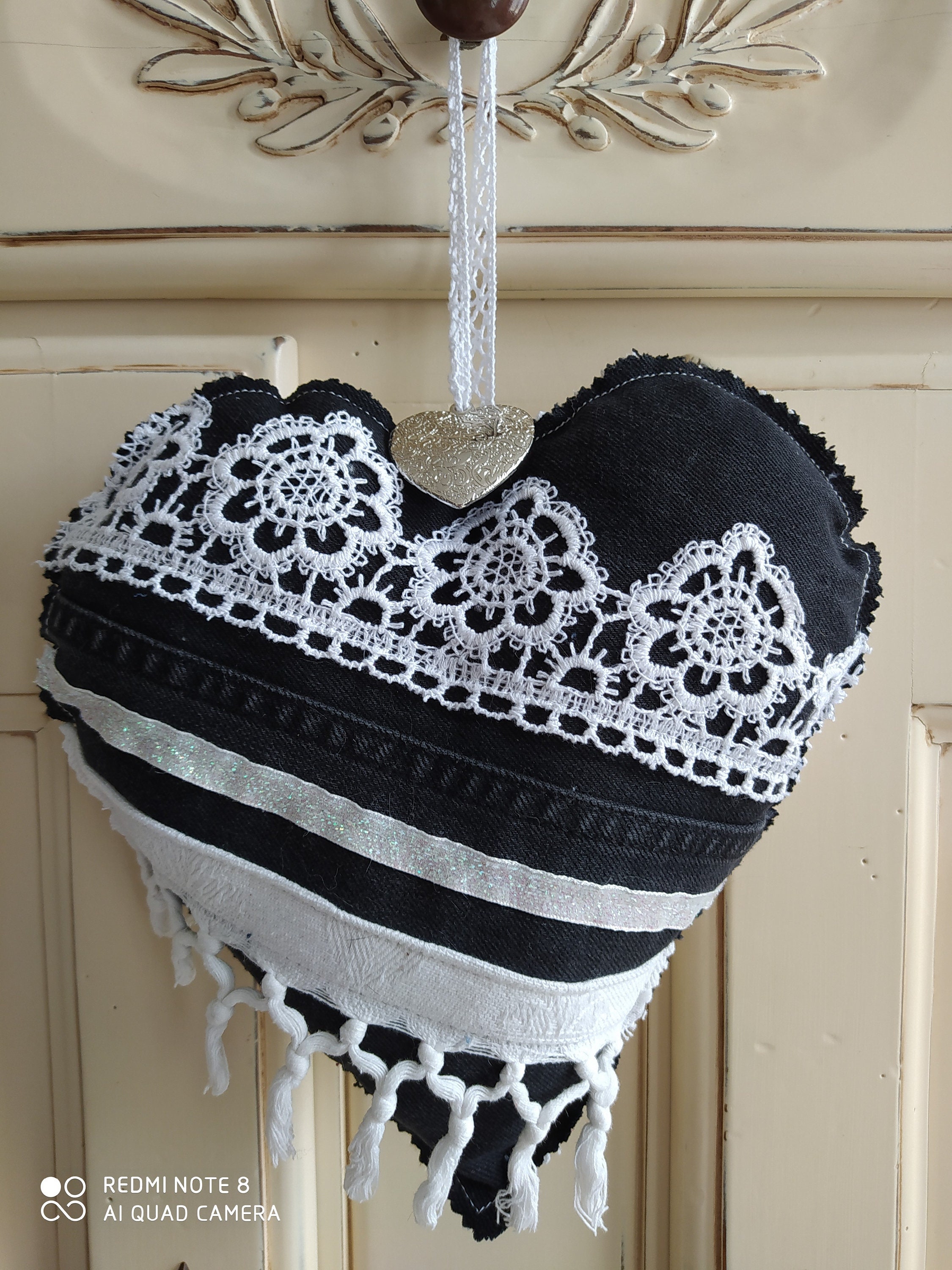 Coeur en Jean et Dentelle Décoration Maison à Suspendre