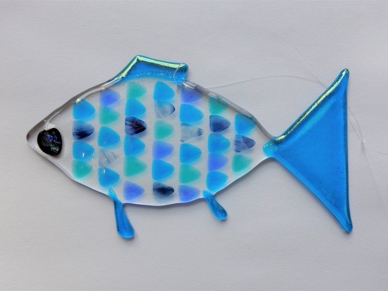 M3 Iridescent fused glass fish suncatcher 15cm x 8cm