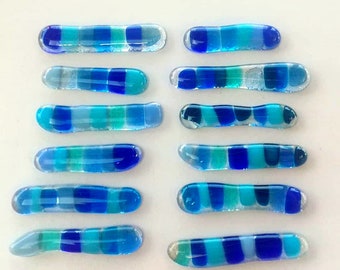 Set of blue knife holders - fused glass - chopstick rest - cutlery installation - table decoration