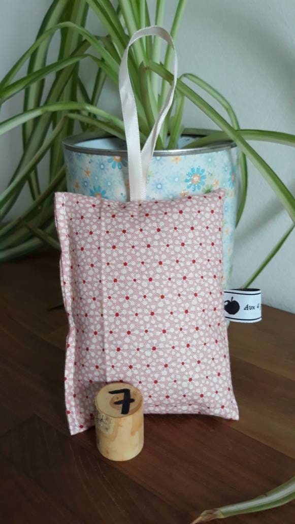 Sachet de fleurs de lavande 3,80€ - Distillerie des 4 Vallées
