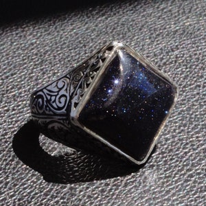 925 Sterling Silver Mens Ring with blue Aventurine Star Stone unique elegant Jewelry