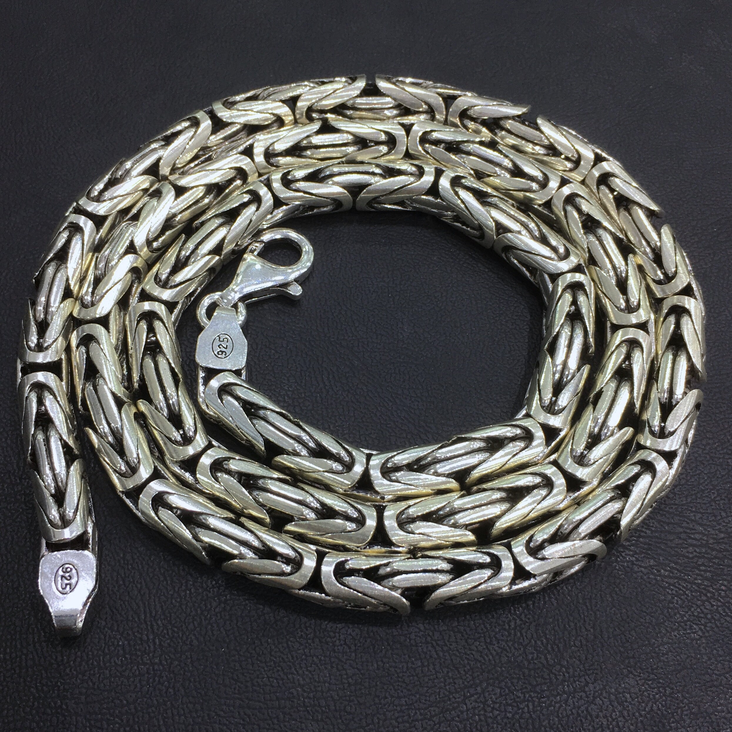 Silver on sale kings chain