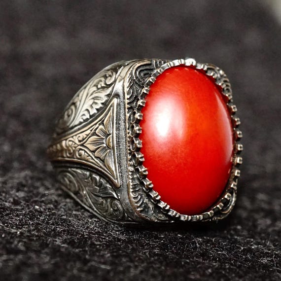 ヴィンテージ＊リング　赤珊瑚　シルバー　オランダ製　コーラル　アンティーク ヴィンテージ＊リング 赤珊瑚 シルバー オランダ製 コーラル