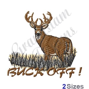 Könnte beinhalten: Stickerei mit einem braunen männlichen Reh, das in hohem Gras steht, mit dem Text "BUCK OFF!" in braunen Buchstaben.