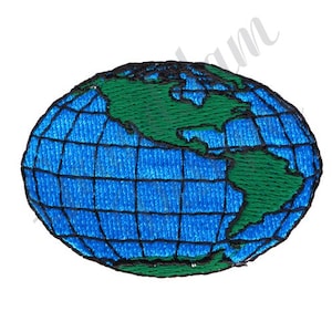 Puede incluir: Parche bordado de un globo terráqueo azul con un contorno verde de América del Norte y del Sur. El globo tiene líneas negras que representan el ecuador y las líneas de longitud.