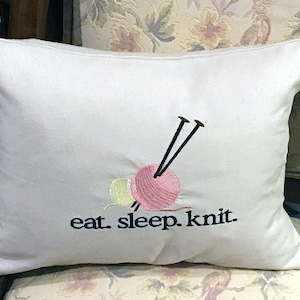 Knitting Needles & Yarn - Machine Embroidery Design