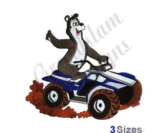 Oso en el Quad - Diseño de bordado a máquina