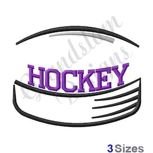 Puede incluir: Un diseño de bordado en blanco y negro de un disco de hockey con la palabra "HOCKEY" en letras moradas.
