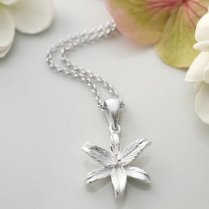 Sterling Silver Lily Flower Star Necklace