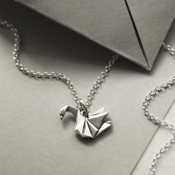 Collier de cygne en origami poli en argent sterling