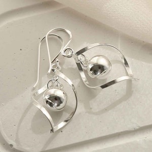 Sterling Silver Twist Ball Dangly Earrings