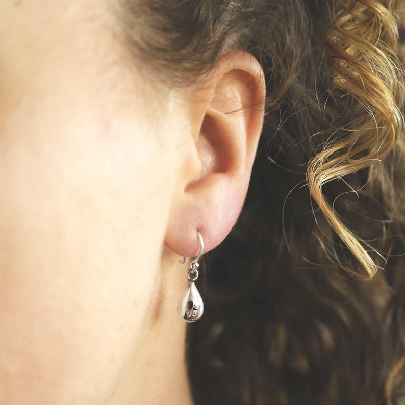 Sterling Silver Teardrop Dangly Earrings image 2