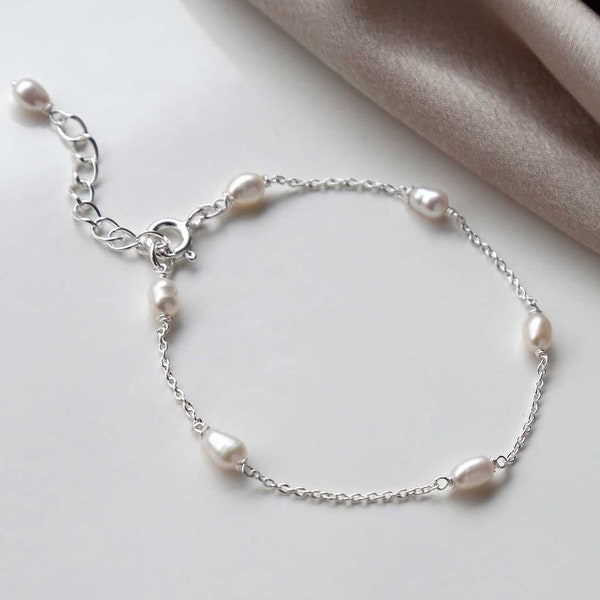 Sterling Silver Dew Drop Pearl Bracelet