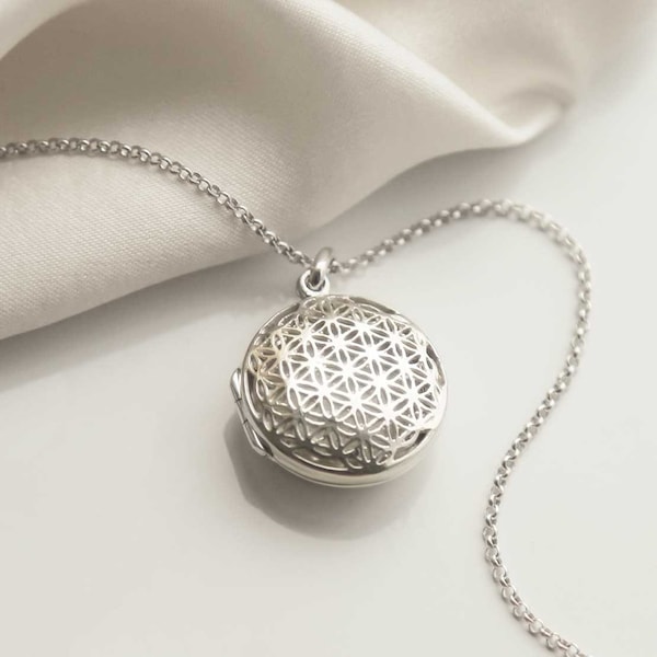 Sterling Silver Filigree Round Locket Necklace