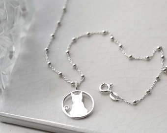 Collar de gato de plata de ley