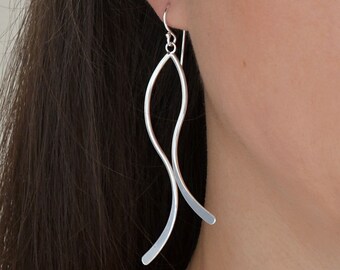 [wingbling] 925 シルバー☆Benish Ribbon Two Way Earrings 92.5 Silver] Double Ribbon Point Earrings | The best