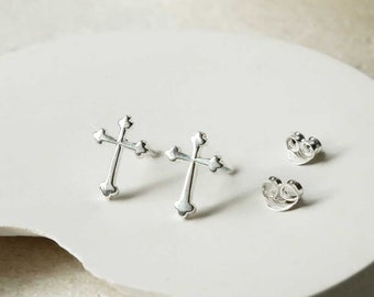 Sterling Silver Gothic Cross Stud Earrings