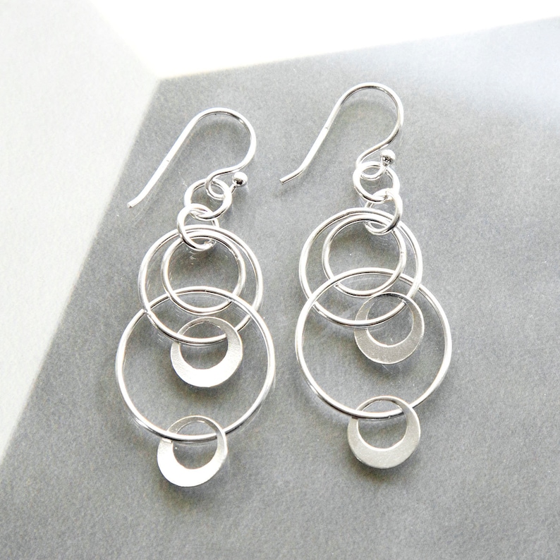 Sterling Silver Swinging Circles Dangly Earrings zdjęcie 2