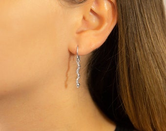 Pendientes de dangly de plata esterlina Petite Twist