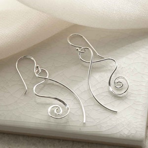 Sterling Silver Twirling Ribbon Dangly Earrings
